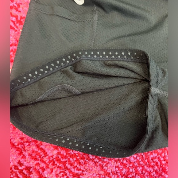 Baleaf Running/Tennis Skirt - Size Medium - Picture 2 of 9